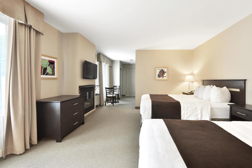 Hotel Le Versailles Saint-Sauveur Room photo
